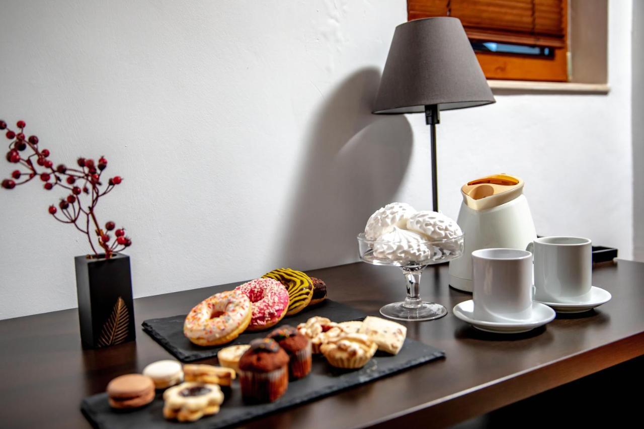 Velinov Boutique Hotel Банско Экстерьер фото