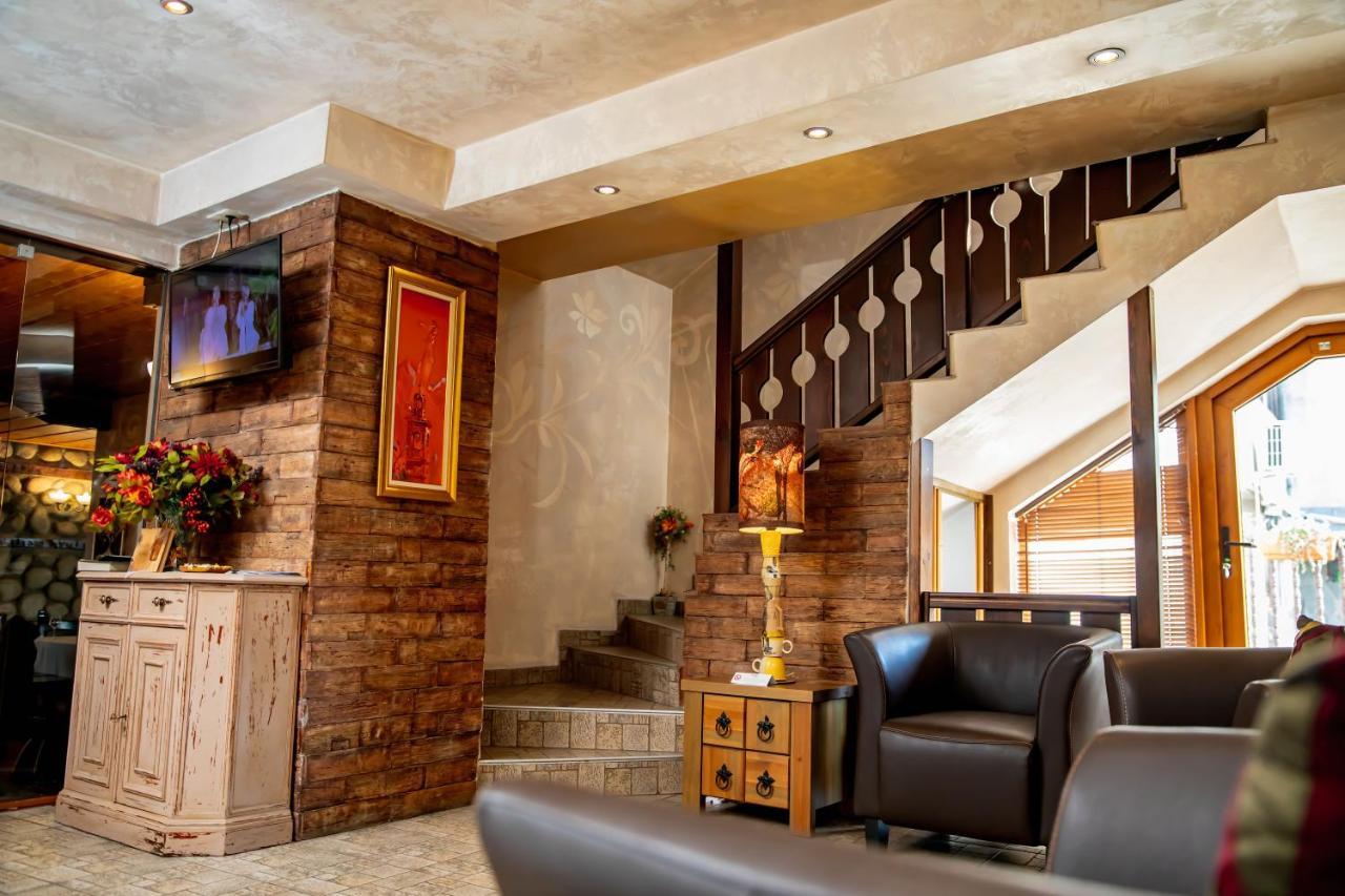 Velinov Boutique Hotel Банско Экстерьер фото