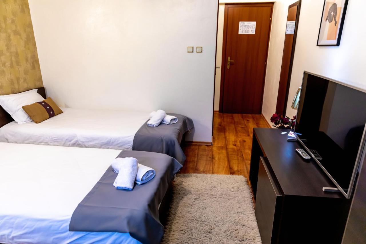 Velinov Boutique Hotel Банско Экстерьер фото