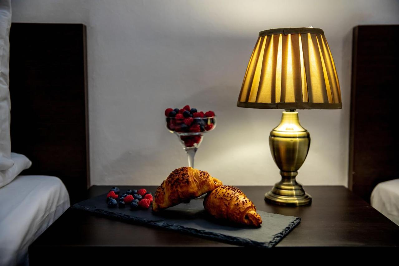 Velinov Boutique Hotel Банско Экстерьер фото