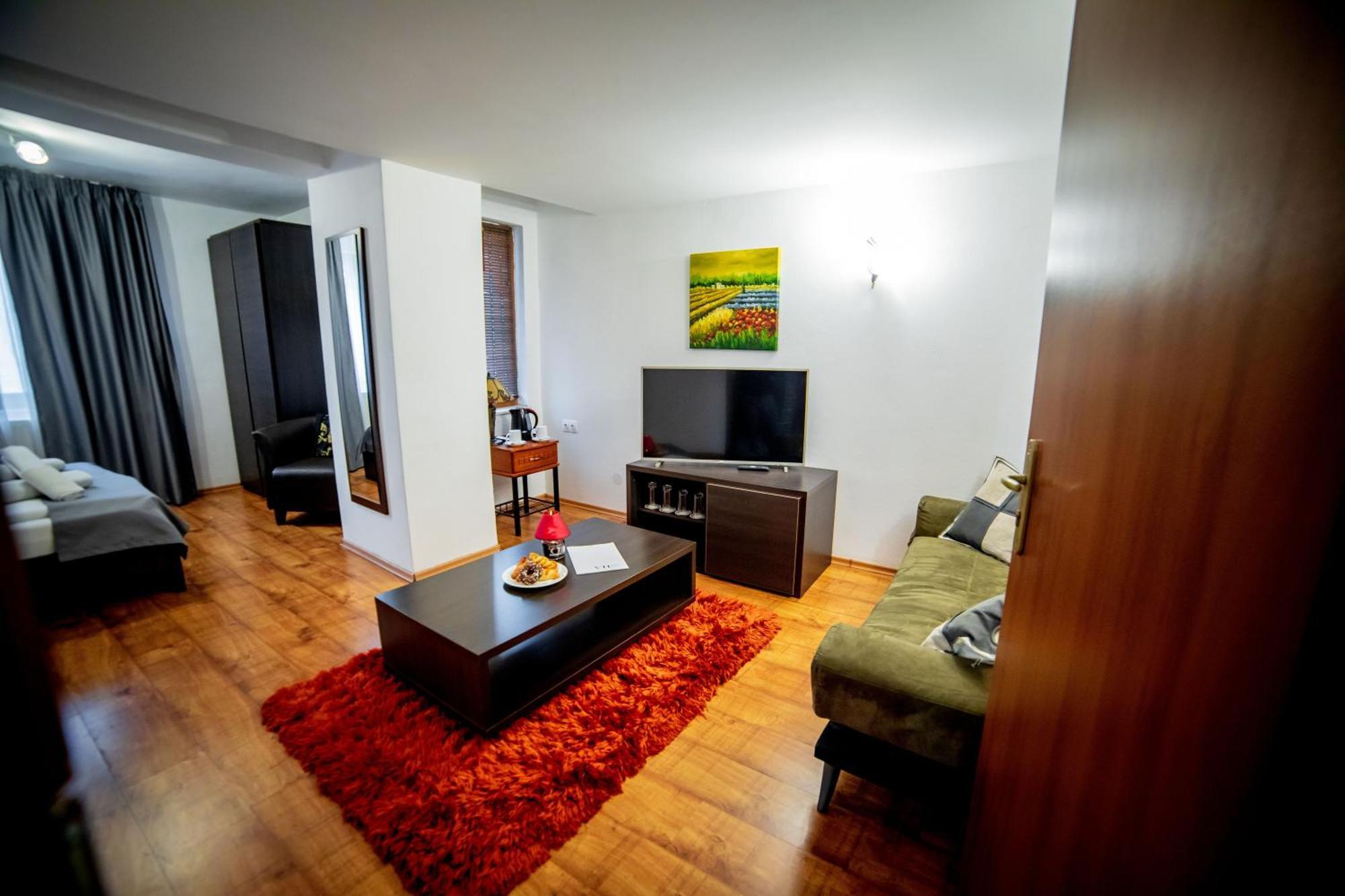 Velinov Boutique Hotel Банско Экстерьер фото
