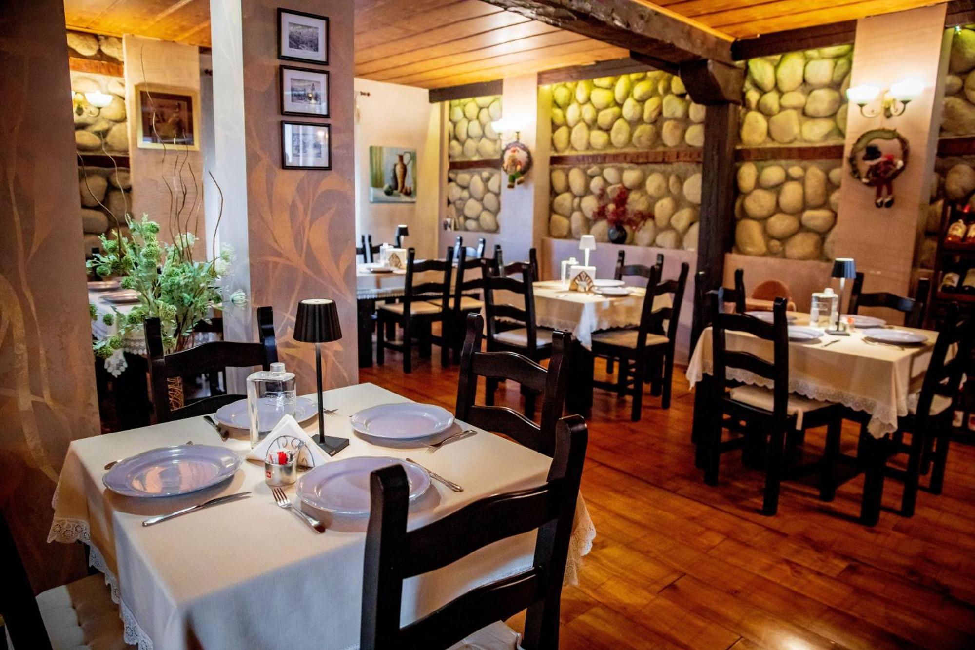 Velinov Boutique Hotel Банско Экстерьер фото