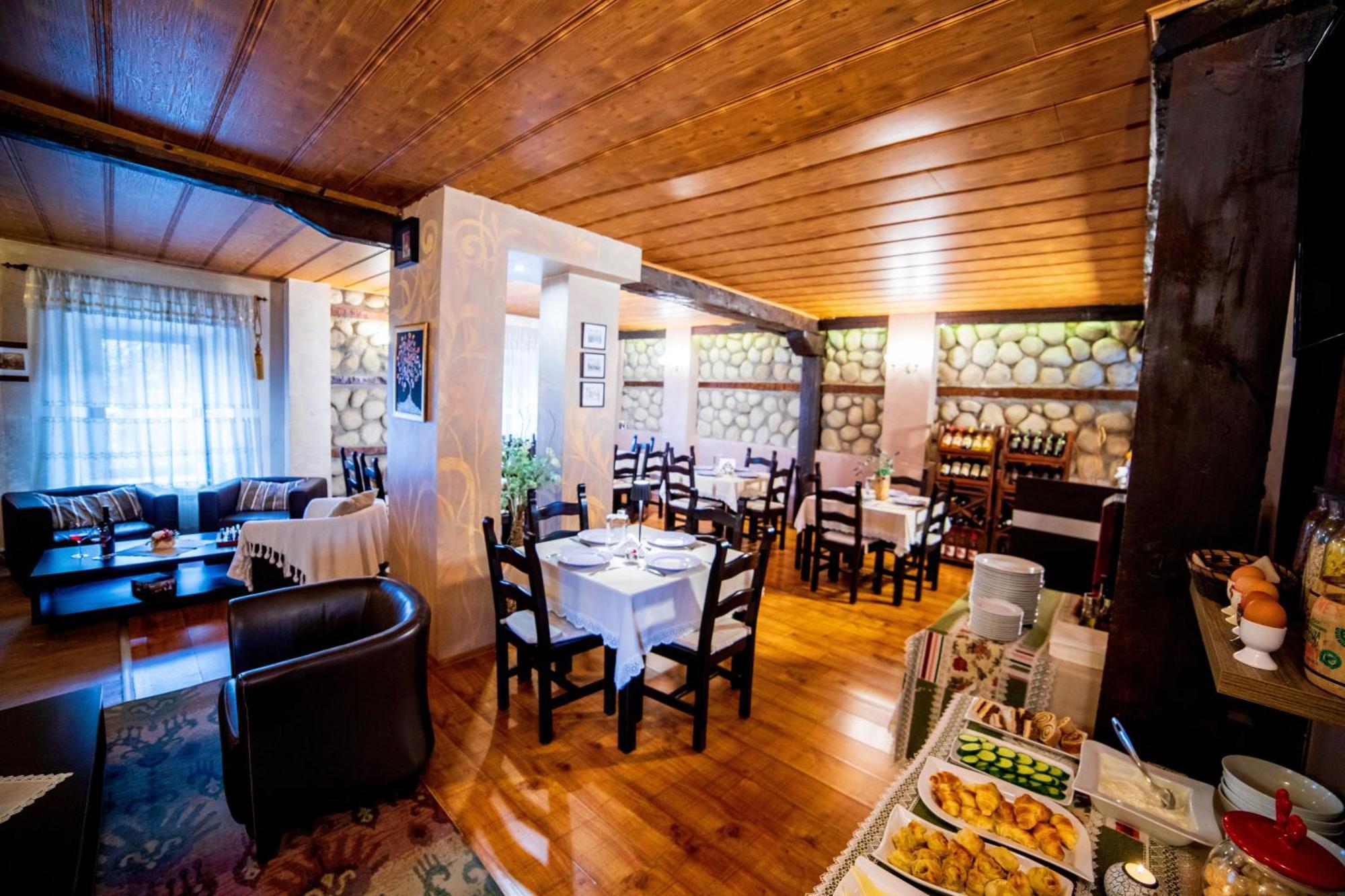 Velinov Boutique Hotel Банско Экстерьер фото